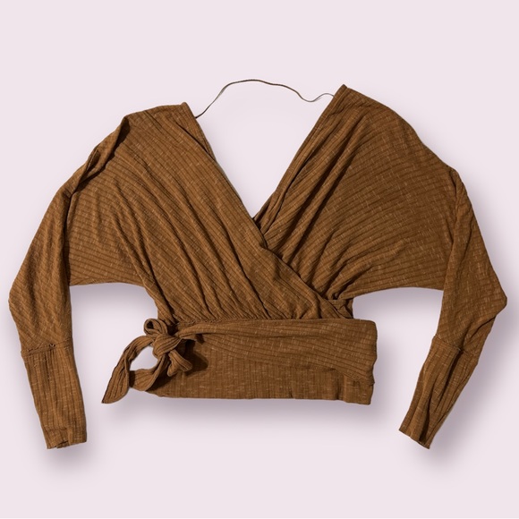 We the Free East Coast Light Brown Wrap Top Low Cut V Neck Small - Picture 6 of 11